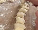 A picture of step 2 of Potato and parsnip gnocchi with green pesto and crispy sage 🌿.