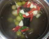 Foto langkah ke 3 dari resep Sayur Asem Daging Belimbing Wuluh.