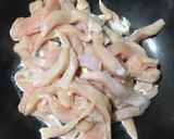 Foto del paso 2 de la receta: Fajitas de pollo con pimiento morrón