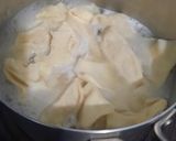 Foto langkah ke 2 dari resep Wonton Soup.