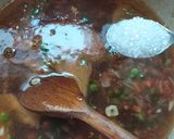 A picture of step 5 of Mixed Veg Hot and Sour Soup.