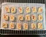 Sajtos-sonkás tekercs recept fázis 2 fotója