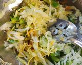 A picture of step 1 of Yellow cabbage.