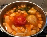 “Kékangyal bablevese” házi csipetkével 💙 recept fázis 7 fotója