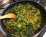 Une image de l'étape 4 de Riz « vert » aux petits pois épicés.