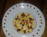 A picture of step 8 of Fruit custard.
