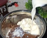 A picture of step 4 of Hershey's Chocolate Mousse.