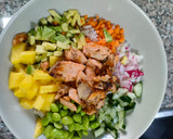 Foto del paso 6 de la receta: Poke bowl de salmón y mango