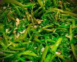Hình bước làm 3 của món Rau Muống Xào Tỏi
