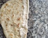 A picture of step 3 of Stuffed cones chappati.