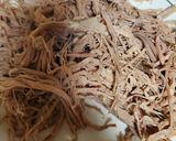 Foto del paso 1 de la receta: Tostadas de pierna