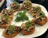 Une image de l'étape 3 de Bruschettas aux champignons.