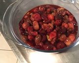 Une image de l'étape 2 de Compote de cerises et kiwis.