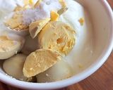 Фото кроку 5 до Очень вкусный салат из овощей и консервированой фасоли.