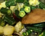 A picture of step 2 of Bengali Style: Aloo-dhNyarosh ’er Chorchori.