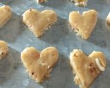 Foto langkah ke 3 dari resep Kue Kering Kacang Tanah.
