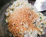 Hình bước làm 6 của món Cơm rang giòn