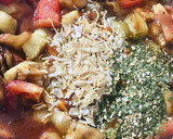 Foto del paso 1 de la receta: GUISO CON VERDURAS 🍆🥒🍅🧅🧄🥕Y FIDEOS CODITOS (COCINADO EN ONE POT)