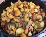 Une image de l'étape 18 de Sauté de veau aux légumes et tomates confites.
