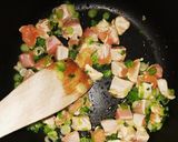 Csirkemell kakukkfüves karalábéval recept fázis 2 fotója