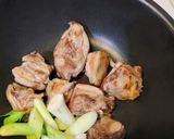 簡單便當菜~~低醣雞肉彩椒炒大黃瓜的食譜步驟1照片