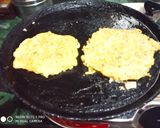 A picture of step 3 of Maggi Omelette.