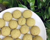 Hình bước làm 1 của món Bánh quy chay hạnh nhân matcha
