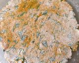 A picture of step 2 of Barly methi roti.