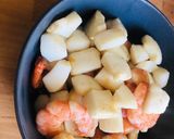 Foto del paso 1 de la receta: Arroz negro con sepia y gambas