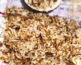 A picture of step 2 of Classic coconut flakes🥥.