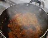 Foto del paso 3 de la receta: Arroz amarillo con salsa de pollo
