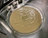 Une image de l'étape 5 de Sauce béchamel à ma façon au bouillon de gambas.