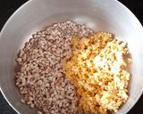 A picture of step 2 of Pearl Barley Khichdi.