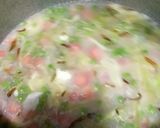 A picture of step 3 of Vegetable egg rice.
