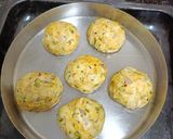 A picture of step 5 of Khara Buns, Iyengar Bakery Style.