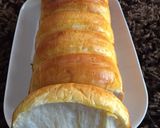 Foto langkah ke 6 dari resep Roti Sobek.