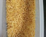 A picture of step 1 of Veg vermicelli.