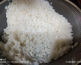 Foto del paso 2 de la receta: Calamar a la plancha, con chimichurri, tajín y arroz frito
