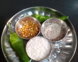 A picture of step 1 of Rice Bonda.