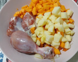 Foto del paso 2 de la receta: Sopa con muslitos de pollo y arroz