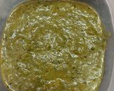 A picture of step 5 of Fried idli in Palak gravy.