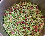 Foto del paso 1 de la receta: Guisantes con jamón (En olla express)