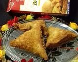 A picture of step 2 of Mayo Samosa #CookpadApp.