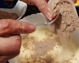 Foto del paso 6 de la receta: Bizcocho de yogur, naranja y cacao
