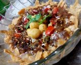 A picture of step 5 of Mix Dahi Bara Chaat.