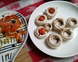 Foto del paso 1 de la receta: Champiñones rellenos con salmón ahumado