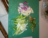 Foto langkah ke 2 dari resep Tumis wortel dengan bakso.