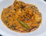 A picture of step 4 of Methi Chicken.