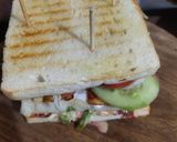 વેજ ક્લબ સેન્ડવિચ(veg club sandwich recipie in Gujarati) રેસીપી સ્ટેપ6ફોટો
