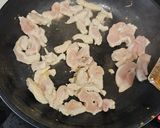 Foto del paso 3 de la receta: Espagueti con verduras, pollo y gambas al teriyaki